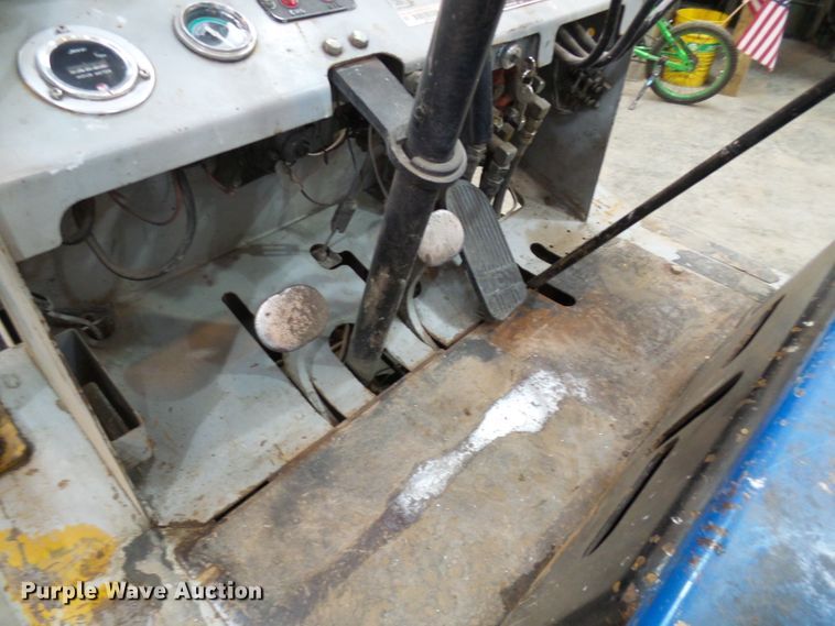 image for item DG2162 TCM FCG30N4  forklift