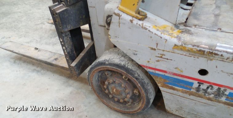 image for item DG2162 TCM FCG30N4  forklift