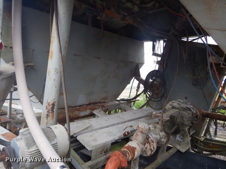 image for item DH5100 Uni-Rover 1048 concrete batch plant