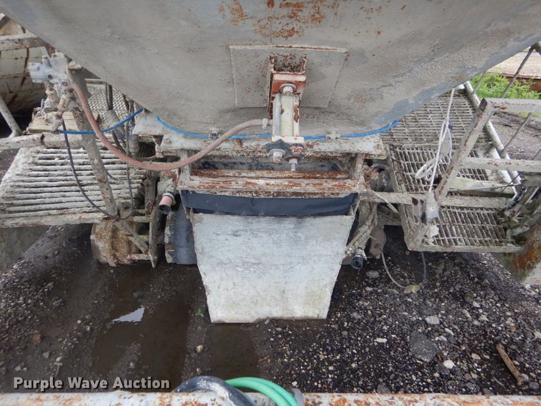 image for item DH5100 Uni-Rover 1048 concrete batch plant