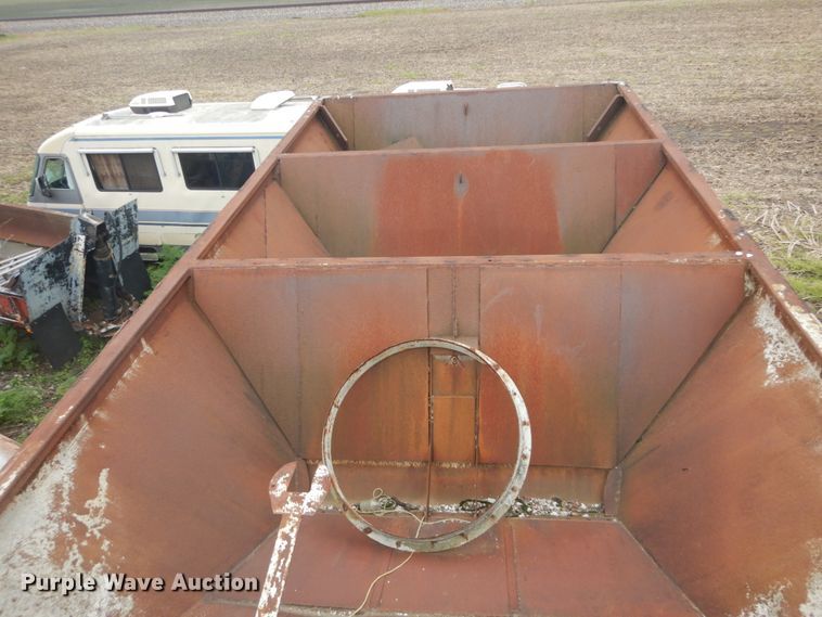 image for item DH5100 Uni-Rover 1048 concrete batch plant