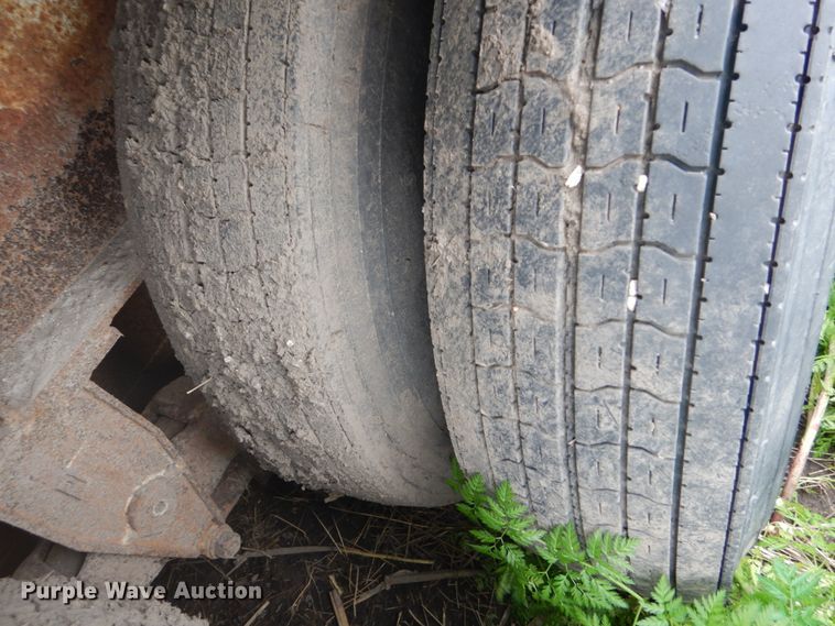 image for item DH5100 Uni-Rover 1048 concrete batch plant