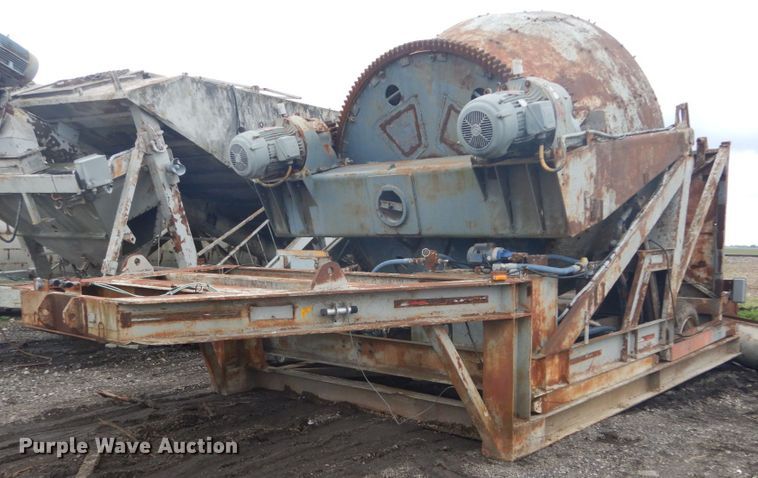 image for item DH5100 Uni-Rover 1048 concrete batch plant