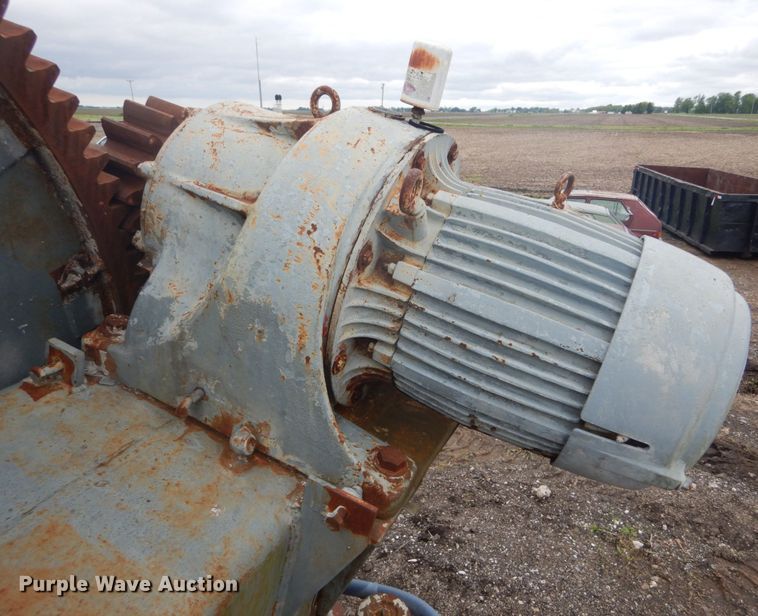 image for item DH5100 Uni-Rover 1048 concrete batch plant