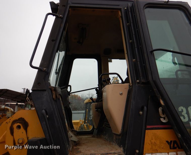 image for item DH5430 2001 Caterpillar 963C  track loader