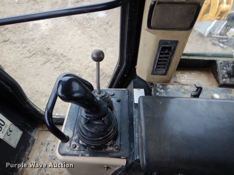 image for item DH5430 2001 Caterpillar 963C  track loader