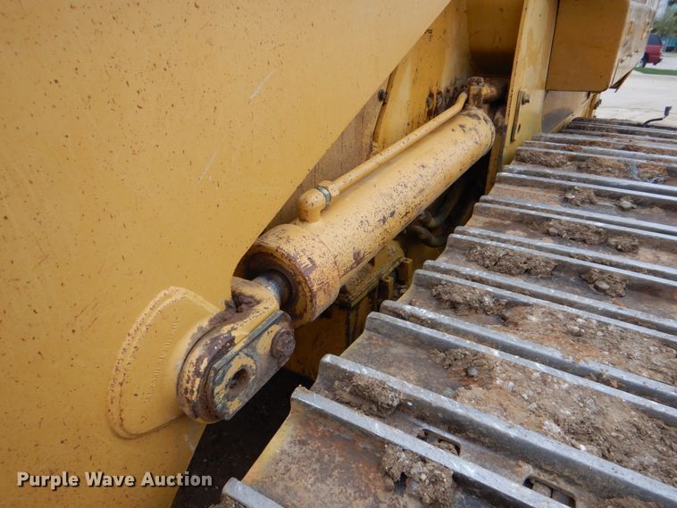 image for item DH5430 2001 Caterpillar 963C  track loader