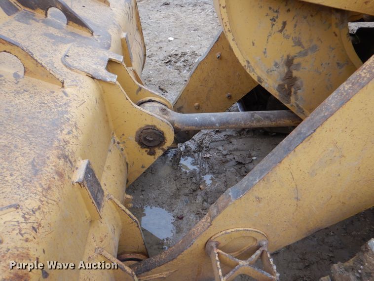 image for item DH5430 2001 Caterpillar 963C  track loader