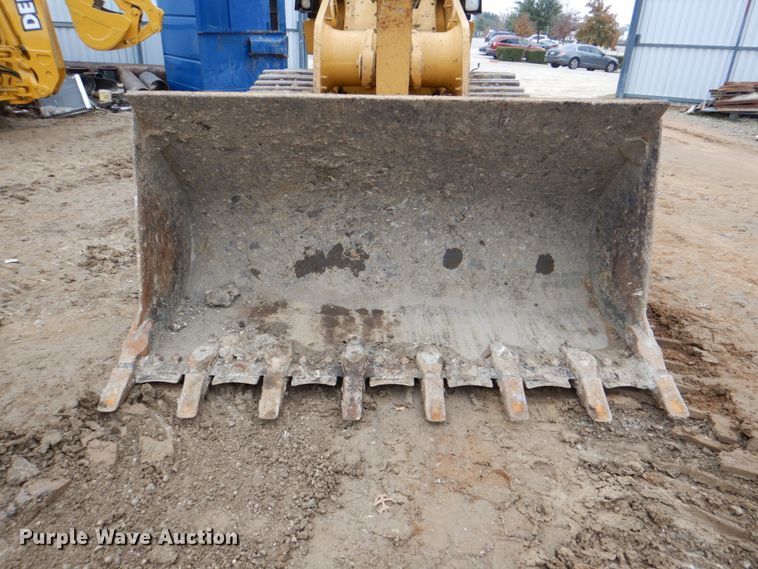 image for item DH5430 2001 Caterpillar 963C  track loader