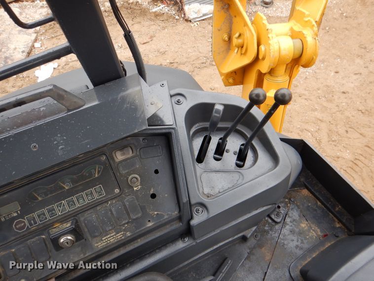 image for item DH5431 2005 John Deere 310G  backhoe