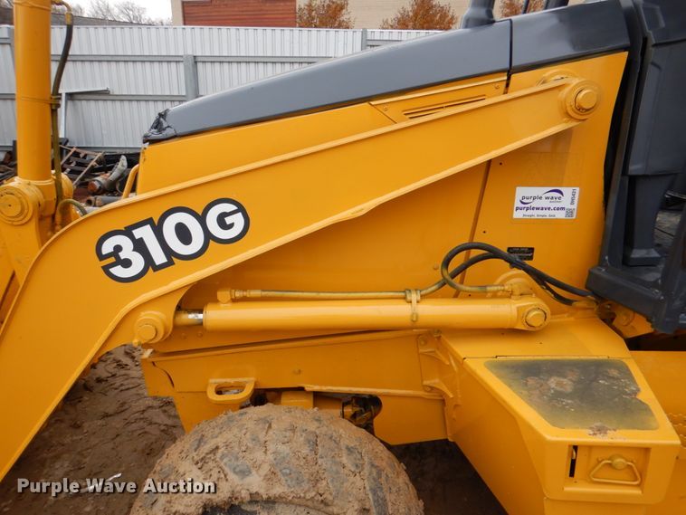 image for item DH5431 2005 John Deere 310G  backhoe