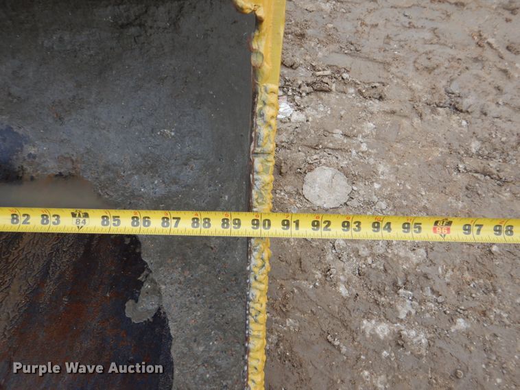 image for item DH5431 2005 John Deere 310G  backhoe