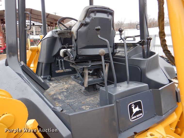 image for item DH5431 2005 John Deere 310G  backhoe