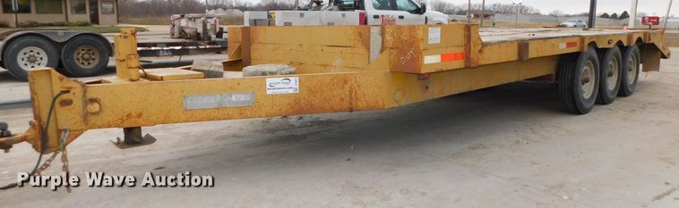 image for item DH6651 1980 Carrier King 2000 equipment trailer