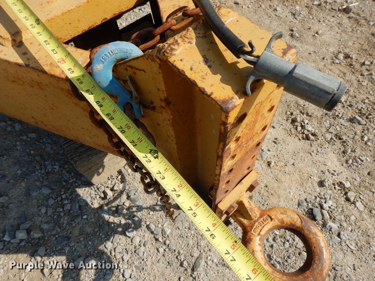 image for item DH6651 1980 Carrier King 2000 equipment trailer