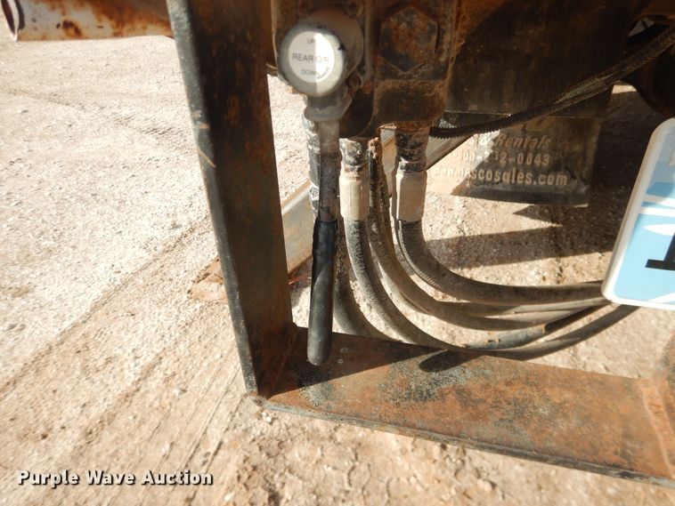 image for item DI3642 2006 Ford F750 Super Duty  forestry bucket truck