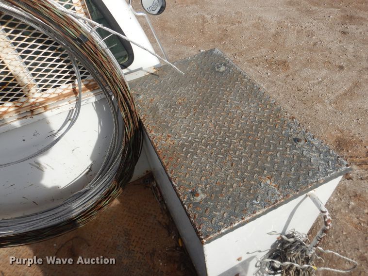 image for item DI3642 2006 Ford F750 Super Duty  forestry bucket truck