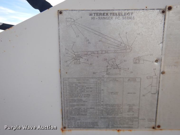 image for item DI3642 2006 Ford F750 Super Duty  forestry bucket truck