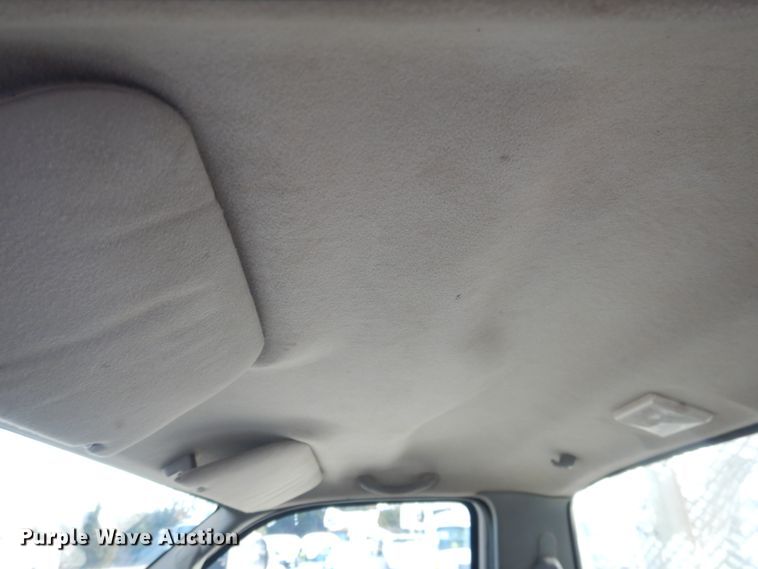 image for item DI3642 2006 Ford F750 Super Duty  forestry bucket truck