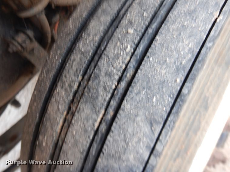 image for item DI3642 2006 Ford F750 Super Duty  forestry bucket truck