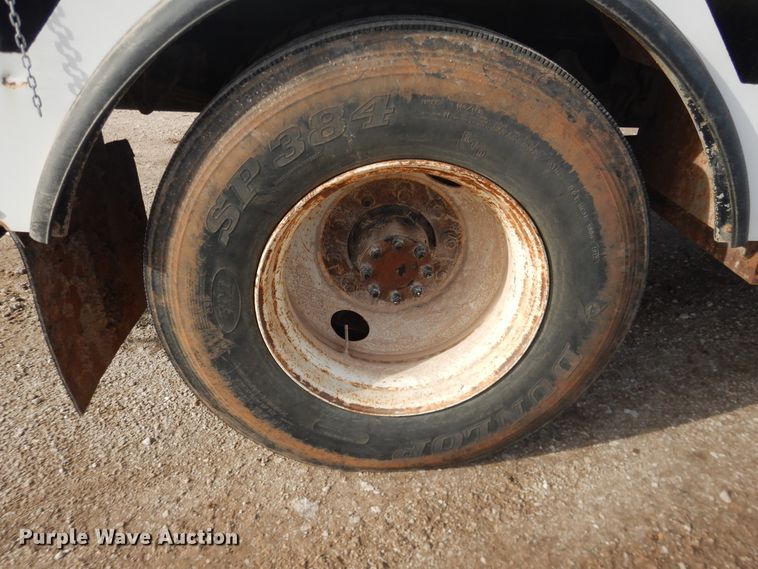 image for item DI3642 2006 Ford F750 Super Duty  forestry bucket truck