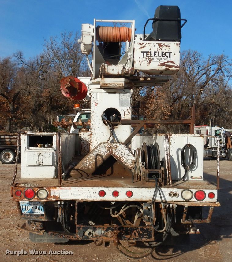 image for item DI3644 2002 GMC C8500  digger derrick truck