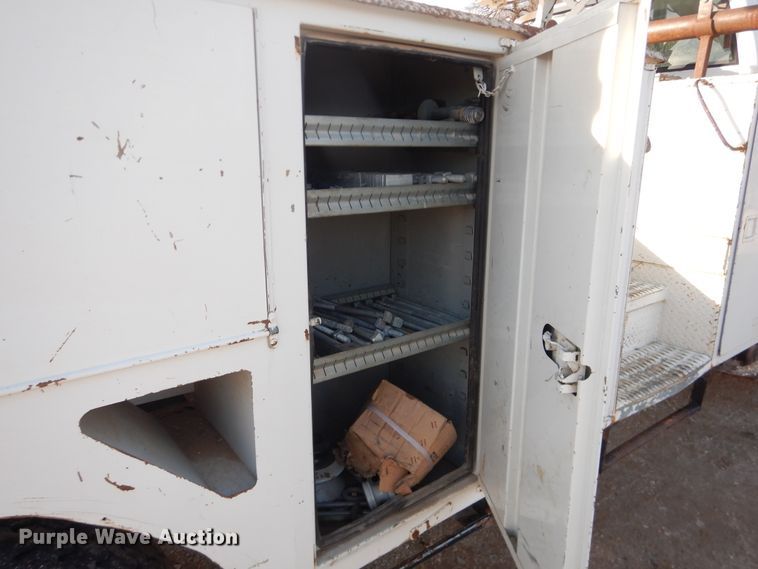 image for item DI3644 2002 GMC C8500  digger derrick truck