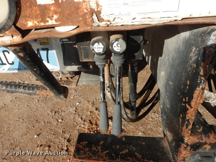 image for item DI3644 2002 GMC C8500  digger derrick truck