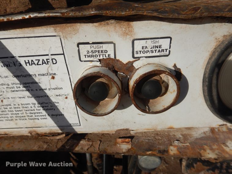 image for item DI3644 2002 GMC C8500  digger derrick truck