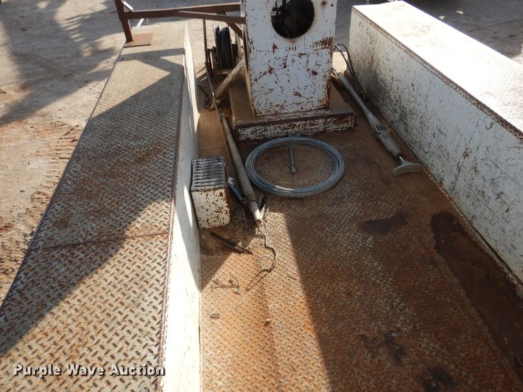 image for item DI3644 2002 GMC C8500  digger derrick truck