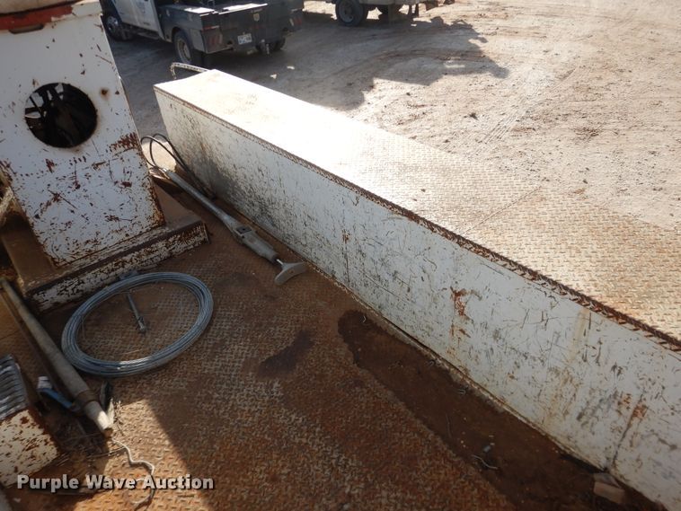 image for item DI3644 2002 GMC C8500  digger derrick truck