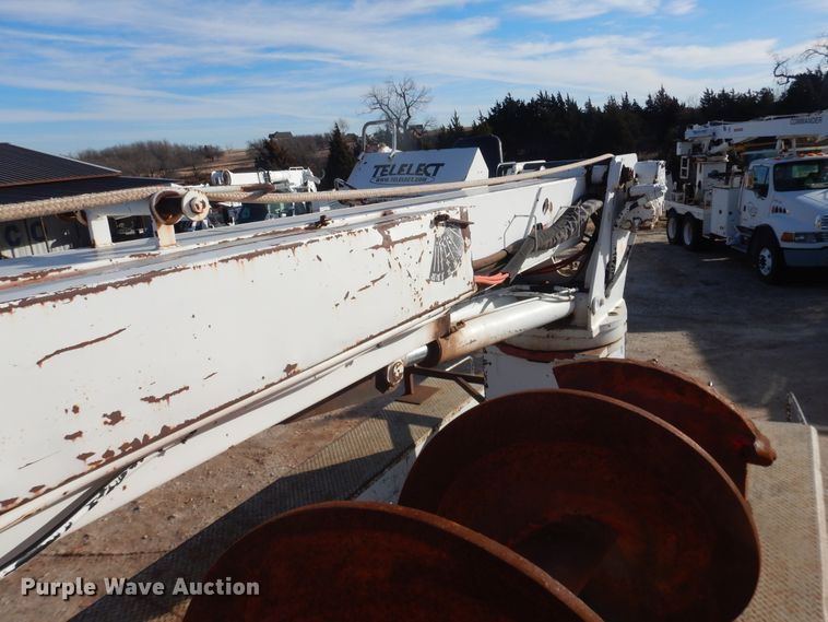 image for item DI3644 2002 GMC C8500  digger derrick truck