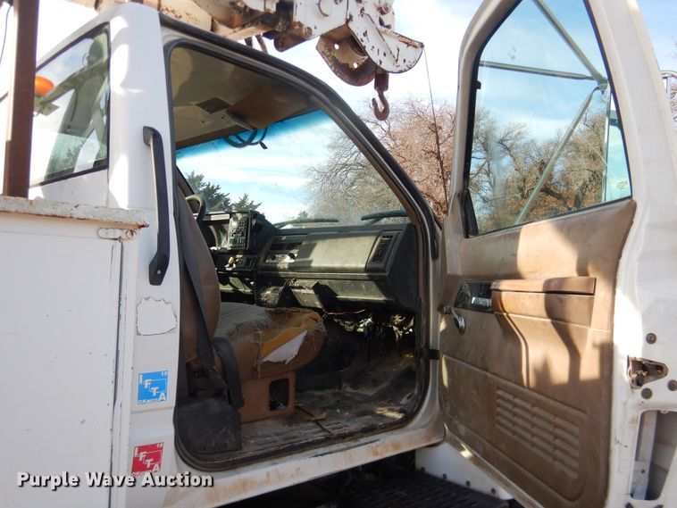 image for item DI3644 2002 GMC C8500  digger derrick truck