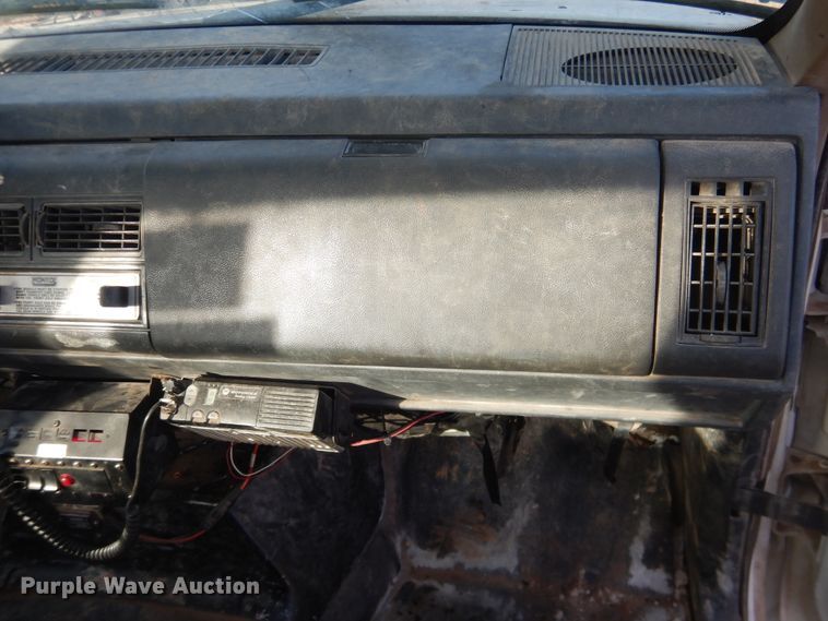 image for item DI3644 2002 GMC C8500  digger derrick truck