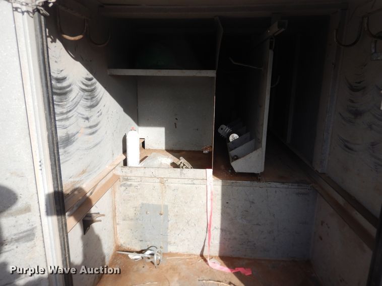 image for item DI3645 2001 GMC C7500  digger derrick truck