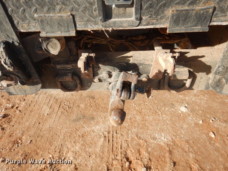 image for item DI3645 2001 GMC C7500  digger derrick truck