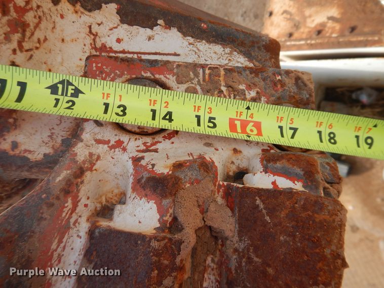 image for item DI3645 2001 GMC C7500  digger derrick truck