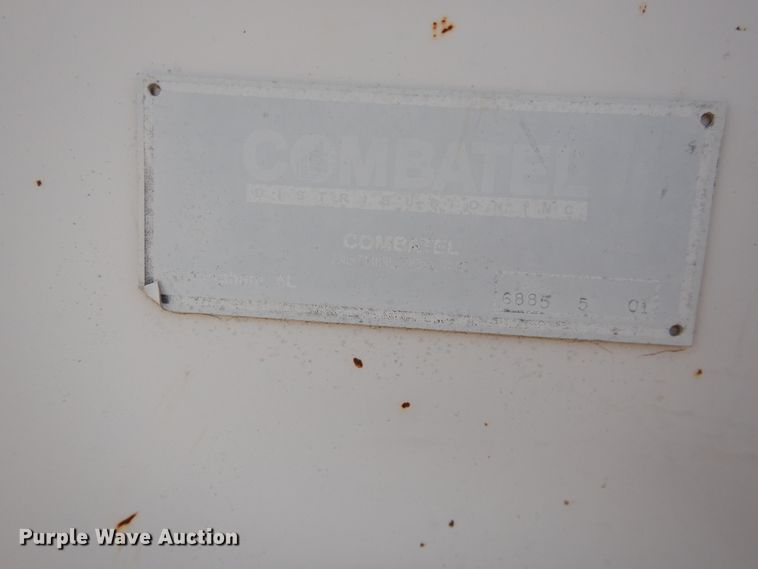 image for item DI3645 2001 GMC C7500  digger derrick truck