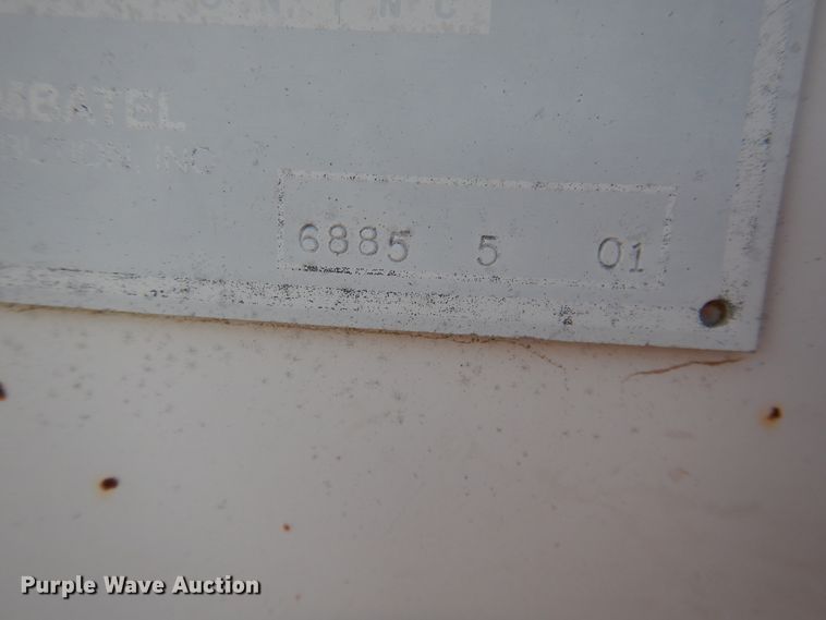 image for item DI3645 2001 GMC C7500  digger derrick truck