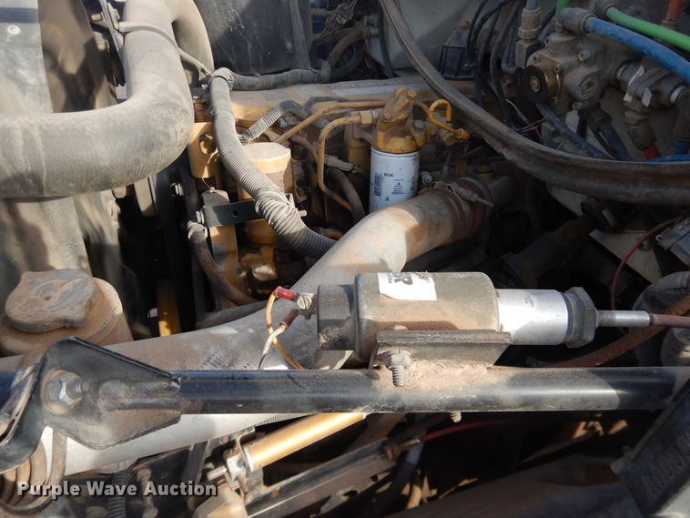 image for item DI3645 2001 GMC C7500  digger derrick truck