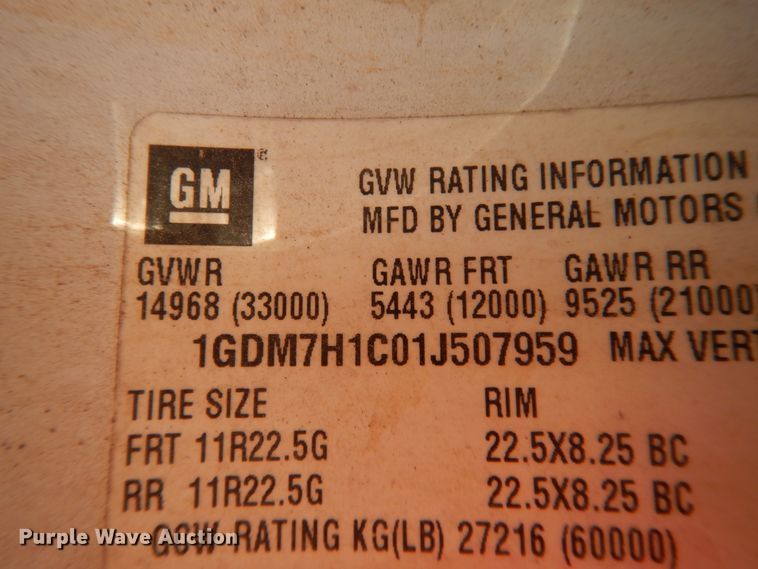 image for item DI3645 2001 GMC C7500  digger derrick truck