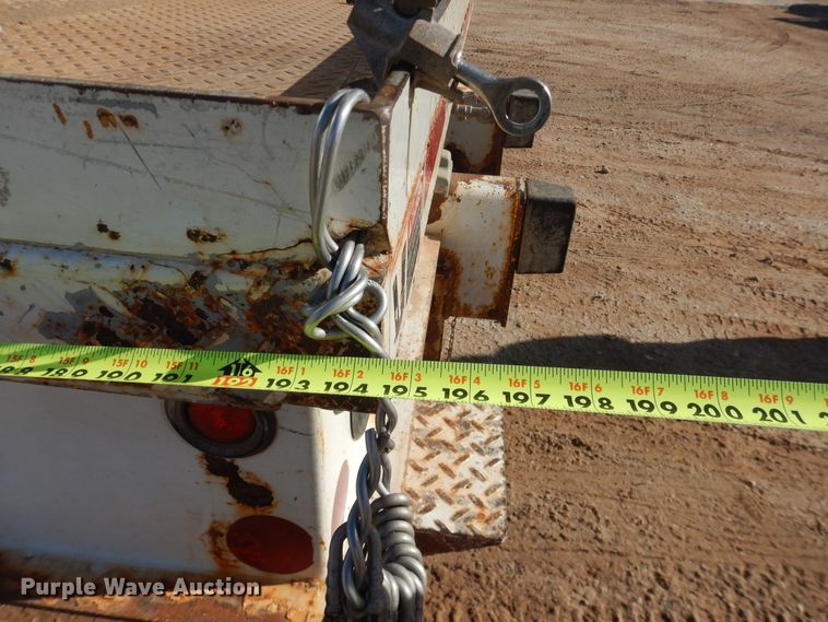 image for item DI3646 2007 International 7300 SFA  bucket truck