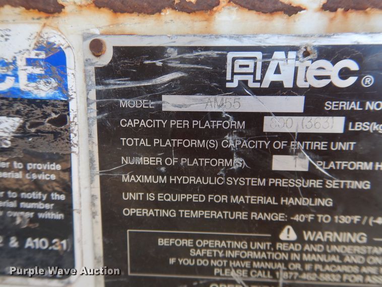 image for item DI3646 2007 International 7300 SFA  bucket truck