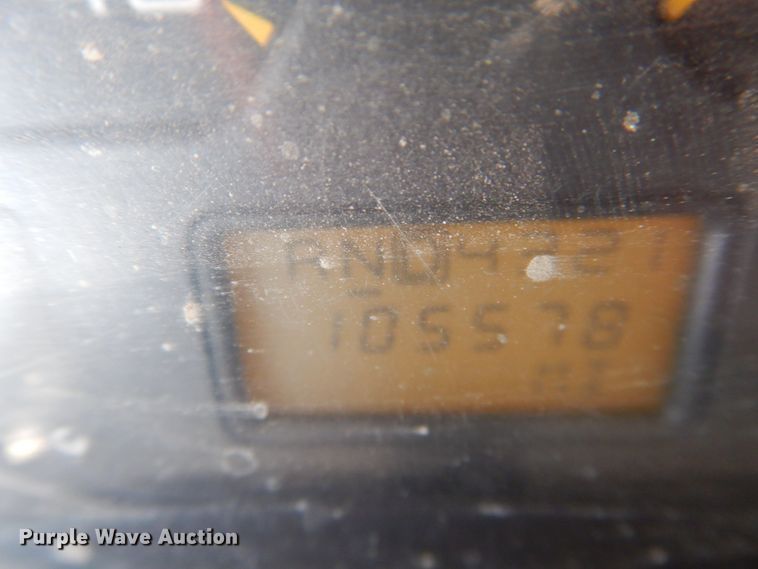 image for item DI3646 2007 International 7300 SFA  bucket truck