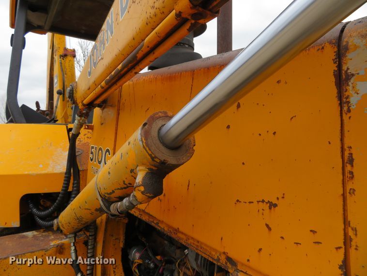 image for item DI3993 1986 John Deere 510C  backhoe