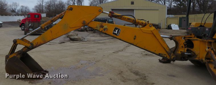 image for item DI3993 1986 John Deere 510C  backhoe