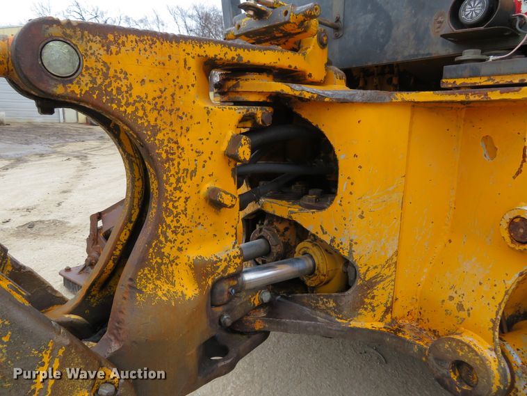 image for item DI3993 1986 John Deere 510C  backhoe