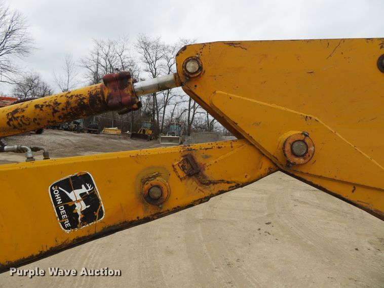 image for item DI3993 1986 John Deere 510C  backhoe