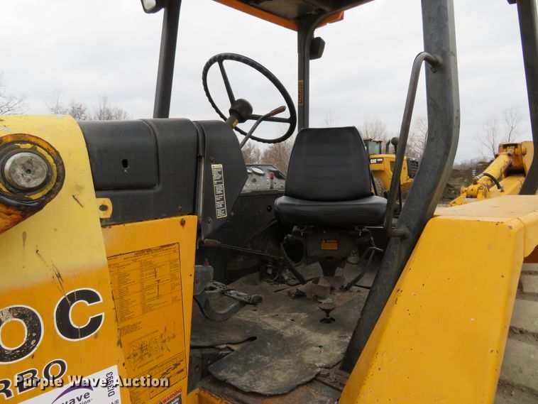 image for item DI3993 1986 John Deere 510C  backhoe