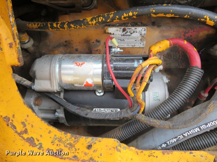 image for item DI3993 1986 John Deere 510C  backhoe